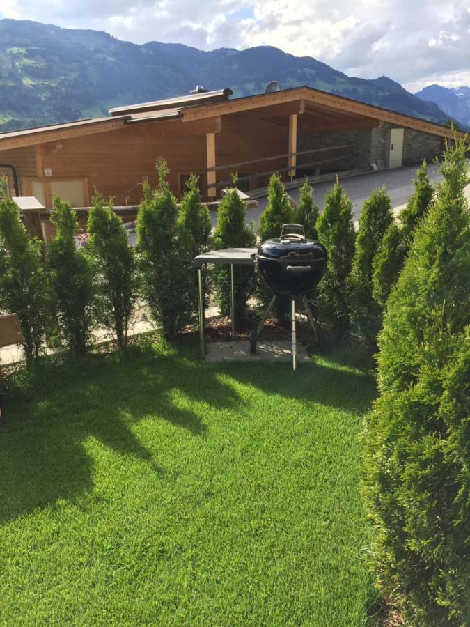 Apart Wexwood Hart im Zillertal Exterior foto